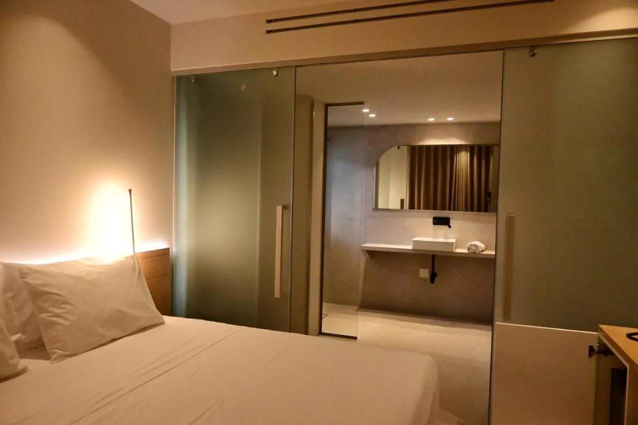 Balance Accommodation Ставрос Отель