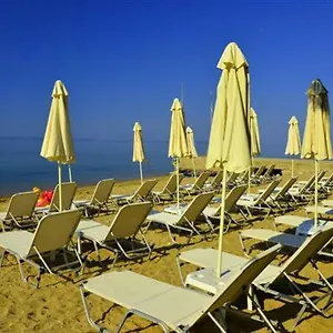 Πανσιόν Sithonia, Μεταμόρφωση